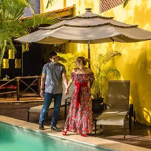 **** Hotel Marionetas Mexique